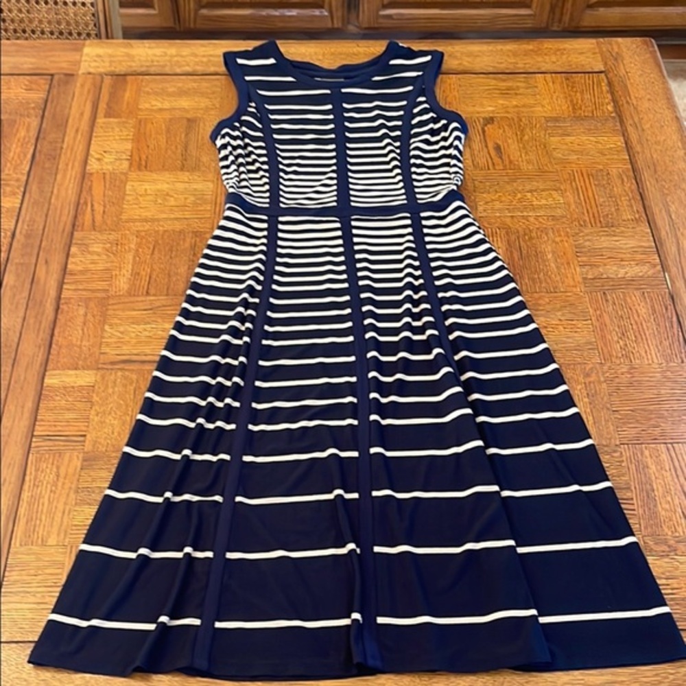 Taylor Navy and White Striped Sleeveless Dress size 2